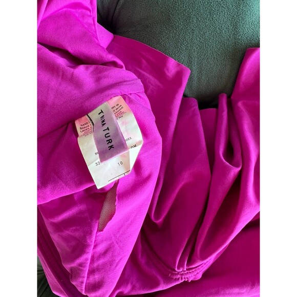 Monaco Solid Ruffle One Piece Trina Turk Swimsuit - Picture 4 of 8